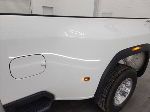 Used 2023 GMC Sierra 3500 Pro w/ Gooseneck/5TH Wheel Package image 32