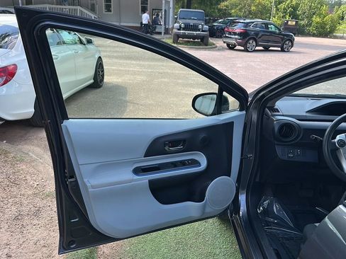 Used 2013 Toyota Prius C Two FWD image 14