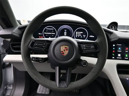 Used 2025 Porsche Taycan GTS image 6