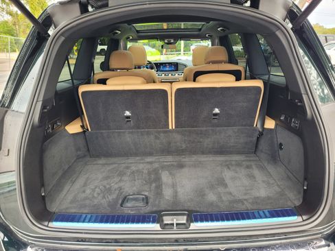 Used 2025 Mercedes-Benz GLS 450 4MATIC image 15