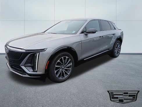 Certified 2024 Cadillac Lyriq Sport AWD/4WD image 1