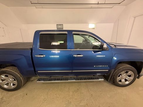 Used 2016 Chevrolet Silverado 1500 LTZ w/ Sport Package AWD/4WD image 6
