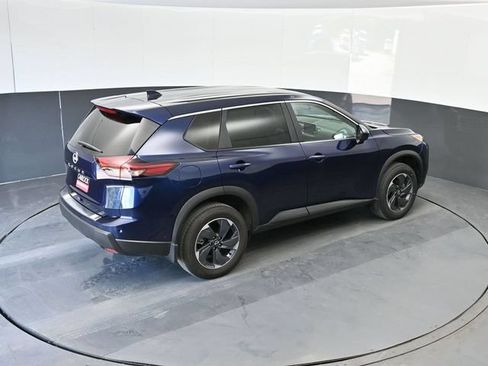 Used 2026 Nissan Rogue SV FWD image 46
