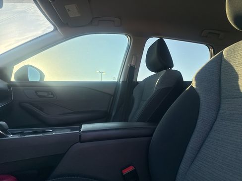 Certified 2021 Nissan Rogue S FWD image 31