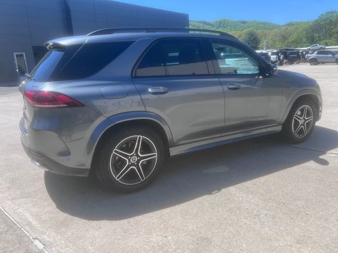 Used 2021 Mercedes-Benz GLE 350 4MATIC image 3