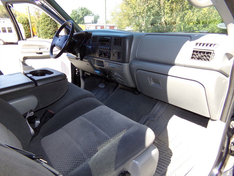 Used 2002 Ford F250 XLT AWD/4WD image 32