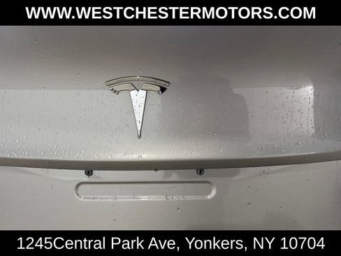 Used 2018 Tesla Model 3 Long Range RWD image 17
