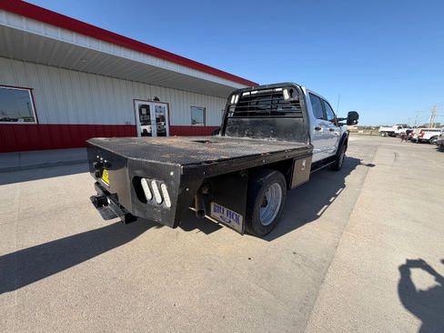 Used 2023 Ford F550 4x4 Crew Cab Super Duty w/ XL Chrome Package image 8