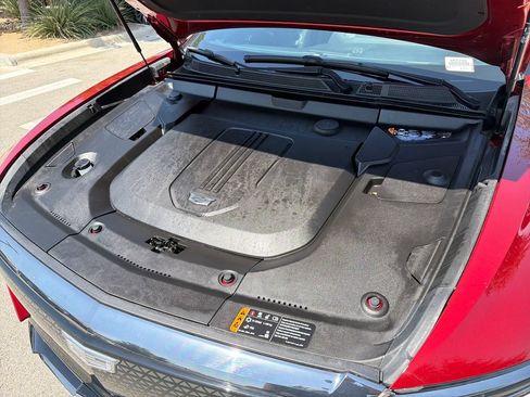 Used 2024 Cadillac Lyriq Sport w/ LPO, Floor Liner Package AWD/4WD image 16