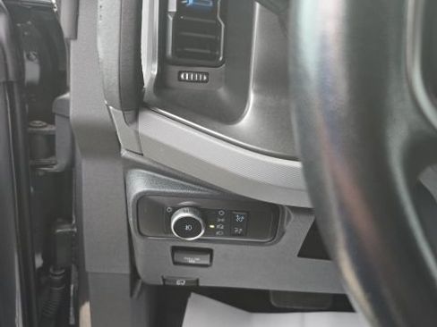 Used 2023 Ford Bronco Black Diamond AWD/4WD image 13