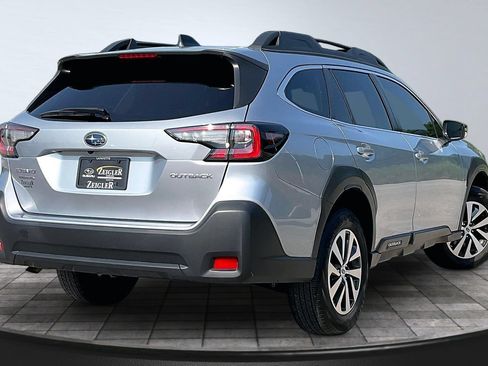 Certified 2024 Subaru Outback Premium AWD/4WD image 2