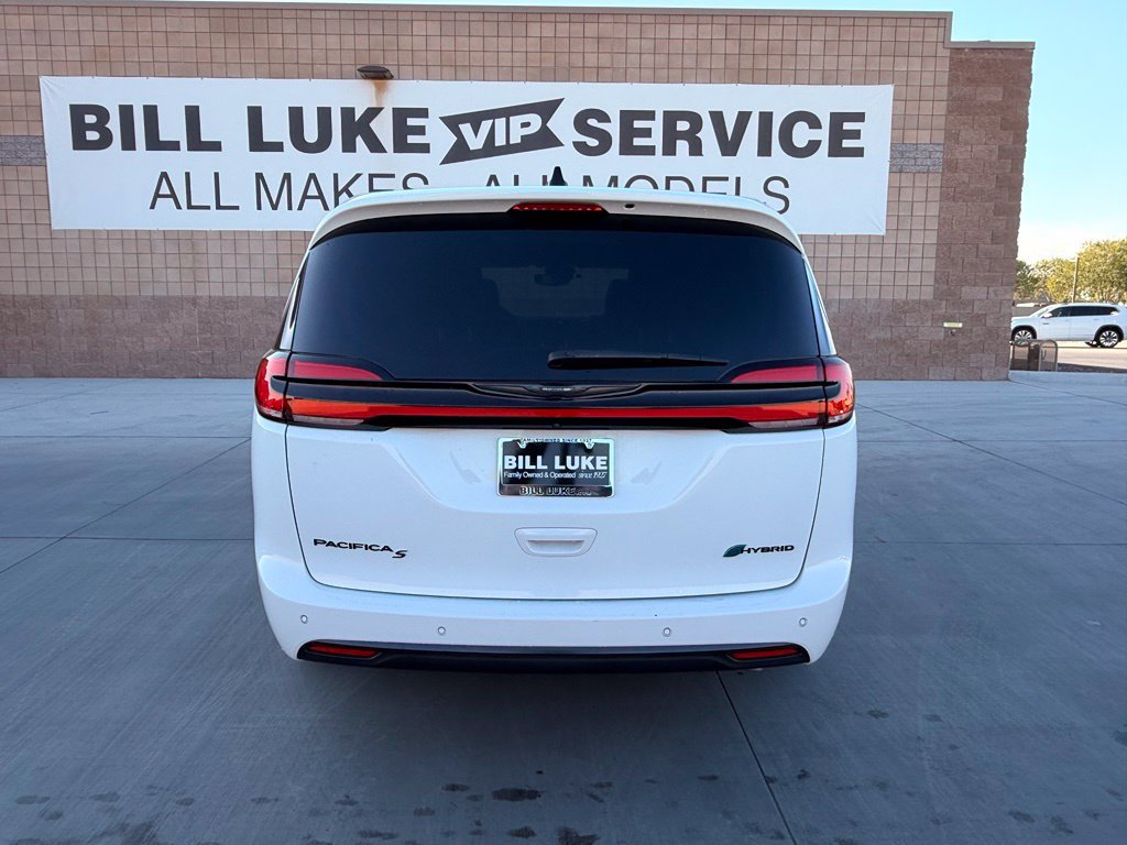 Used 2023 Chrysler Pacifica Limited w/ S Appearance Package FWD image 8