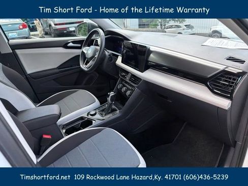 Used 2025 Volkswagen Taos S AWD/4WD image 7
