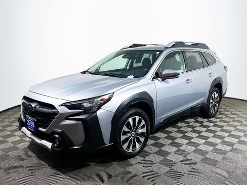 Used 2024 Subaru Outback Touring XT w/ Popular Package #2 AWD/4WD image 3