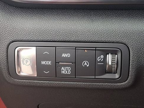 Used 2026 GMC Terrain AT4 w/ Convenience Package III AWD/4WD image 24