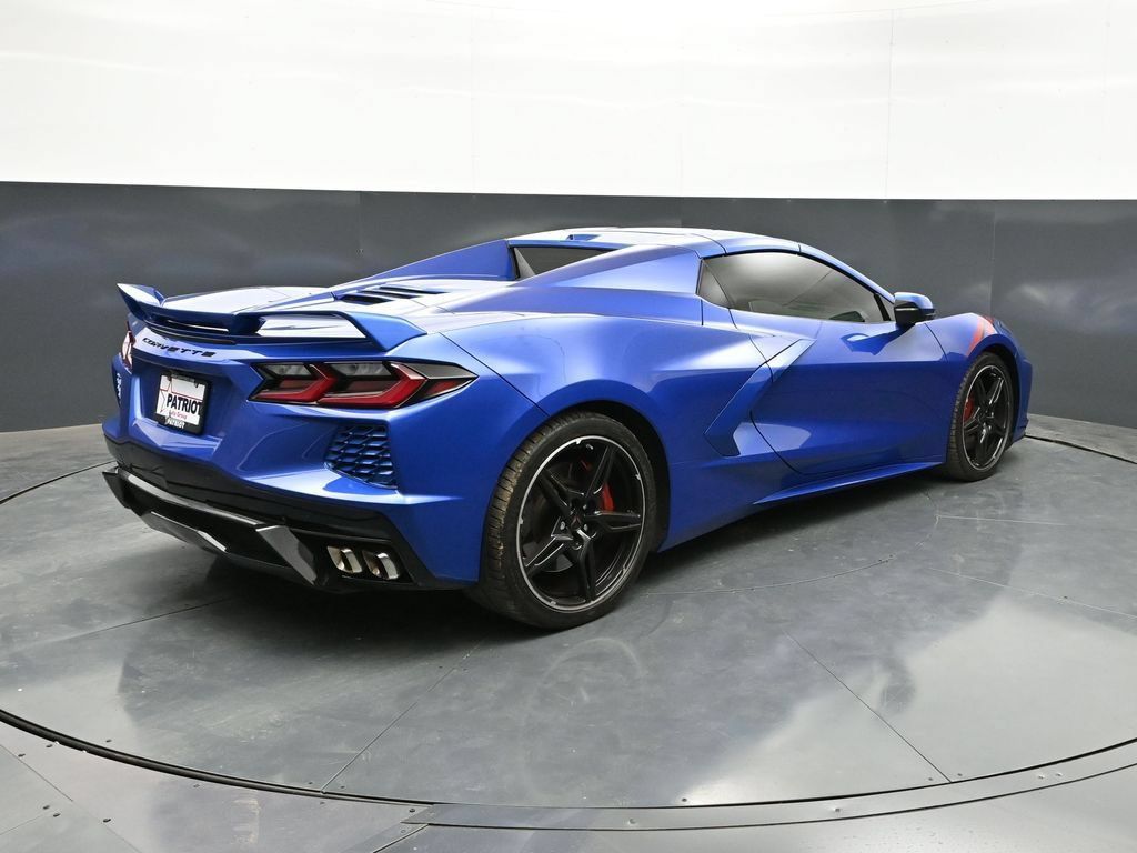 Used 2022 Chevrolet Corvette Stingray Premium Conv w/ Z51 Performance Package RWD image 28