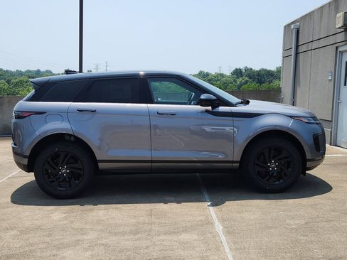 Certified 2026 Land Rover Range Rover Evoque S AWD/4WD image 11