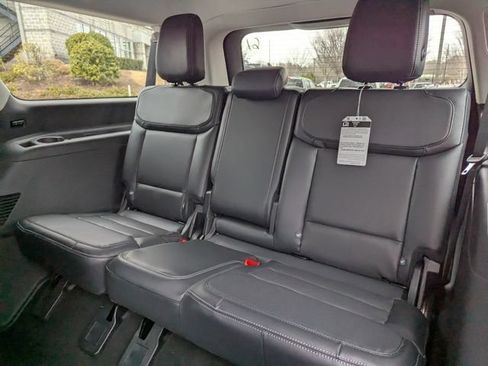 New 2026 Ford Expedition Max Platinum w/ Driver's Package AWD/4WD image 14