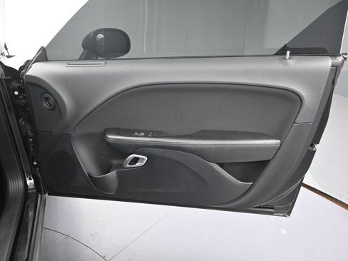 Used 2016 Dodge Challenger R/T RWD image 18