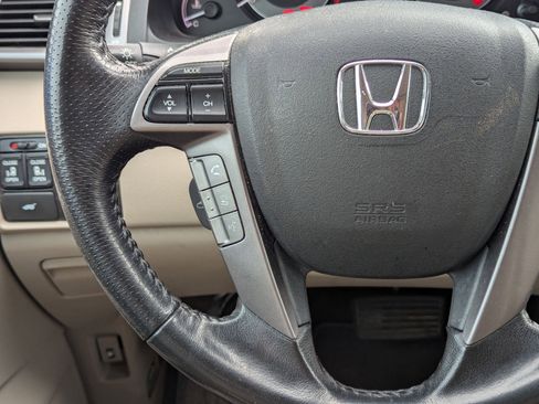 Used 2014 Honda Odyssey EX-L image 19