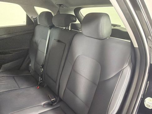 Used 2021 Hyundai Tucson SE w/ Cargo Package FWD image 19