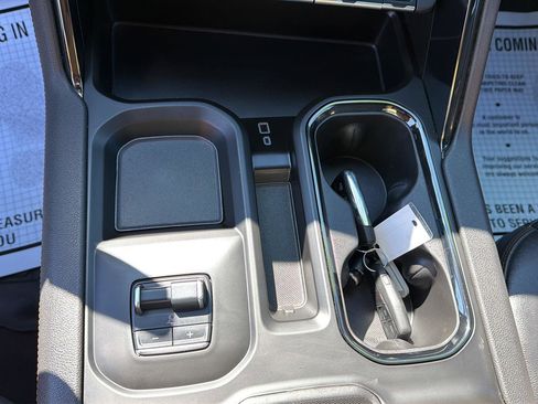 Used 2024 GMC Sierra 2500 AT4 w/ AT4 Premium Plus Package image 20