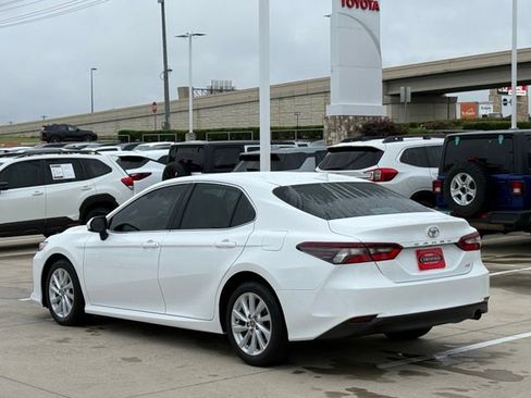 Used 2023 Toyota Camry LE FWD image 3