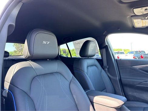 New 2026 Buick Envista Sport Touring w/ Convenience I Package FWD image 5