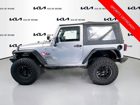 Used 2017 Jeep Wrangler Sport w/ Quick Order Package 24S AWD/4WD image 4