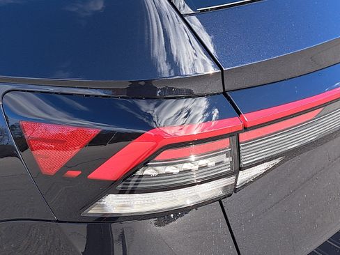 New 2026 Volkswagen Taos SE image 31