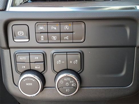 New 2026 Chevrolet Tahoe High Country image 13