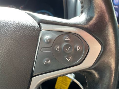 Used 2020 Chevrolet Colorado LT RWD image 17