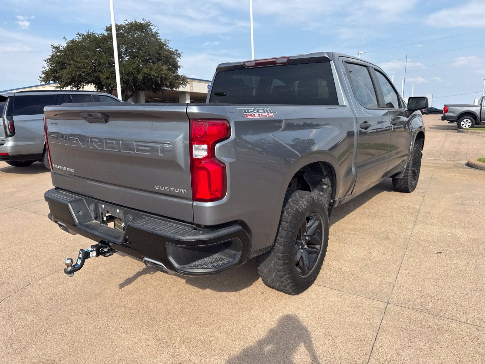 Used 2021 Chevrolet Silverado 1500 Custom Trail Boss AWD/4WD image 7