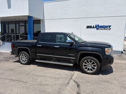 Used 2014 GMC Sierra 1500 Denali w/ Driver Alert Package AWD/4WD image 2