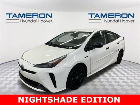 Used 2022 Toyota Prius image 1