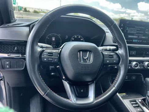 Used 2025 Honda CR-V Sport Touring image 17