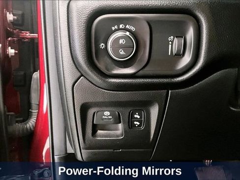 Used 2022 RAM 1500 Big Horn AWD/4WD image 48