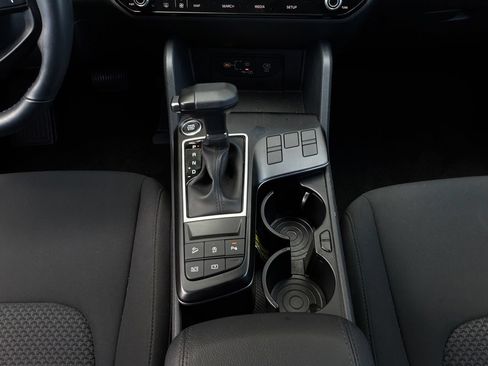 Used 2026 Kia Sportage LX FWD image 14
