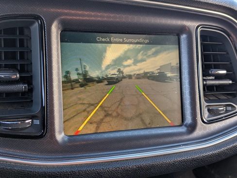 Used 2016 Dodge Challenger SXT Plus image 28