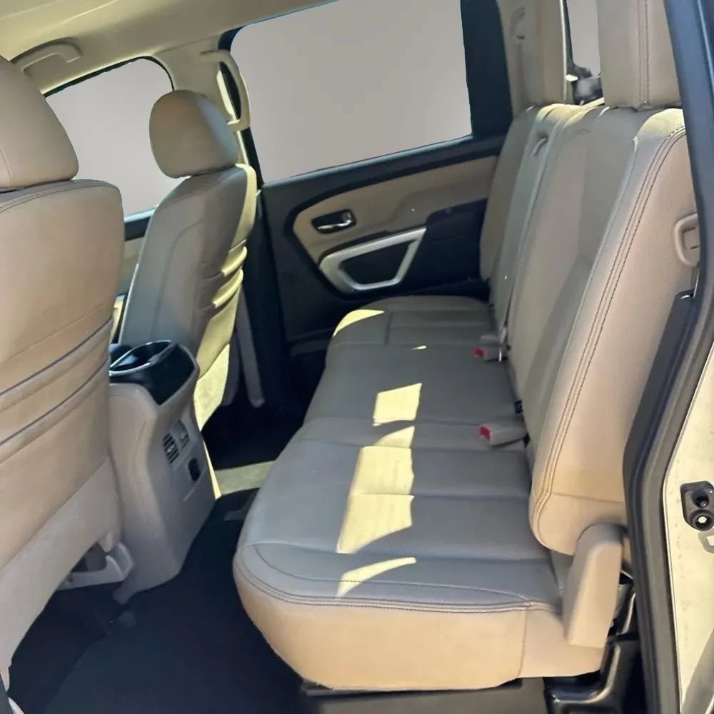 Used 2018 Nissan Titan SL w/ Texas Titan Edition AWD/4WD image 23
