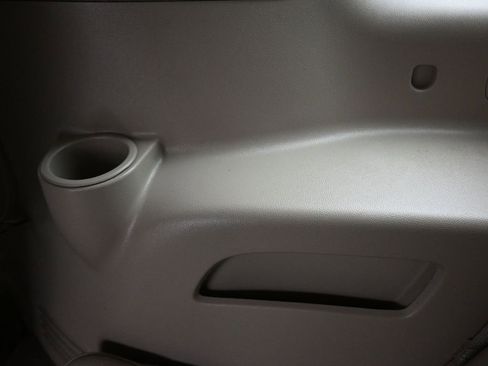 Used 2018 Cadillac Escalade ESV Luxury image 46