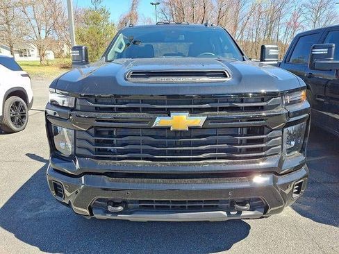 New 2026 Chevrolet Silverado 2500 Custom w/ Custom Value Package AWD/4WD image 2
