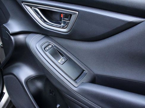 Used 2019 Subaru Forester Premium image 19