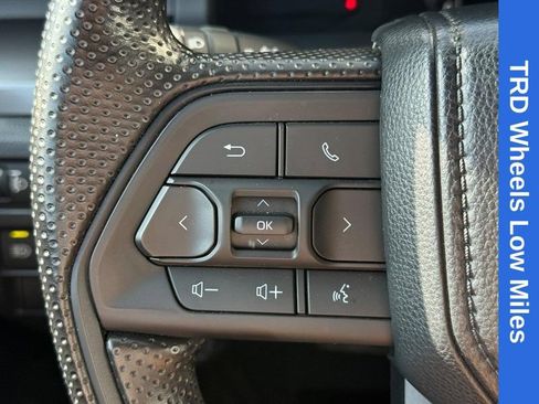 Used 2024 Toyota Tacoma SR5 AWD/4WD image 20