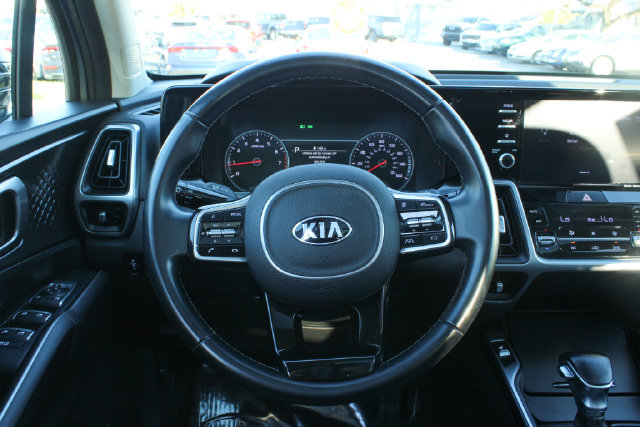 Used 2021 Kia Sorento S w/ Panoramic Sunroof Package AWD/4WD image 23