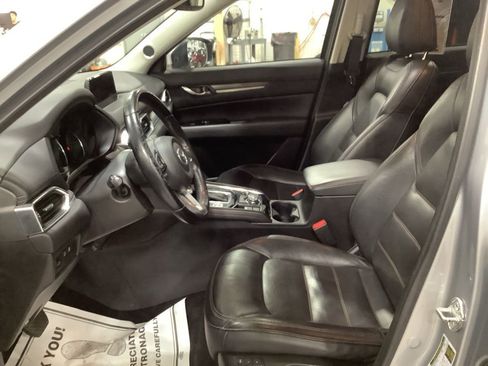 Used 2019 MAZDA CX-5 Grand Touring w/ GT Premium Package image 9