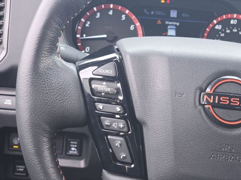 Used 2024 Nissan Frontier PRO-4X w/ Pro Premium Package image 33