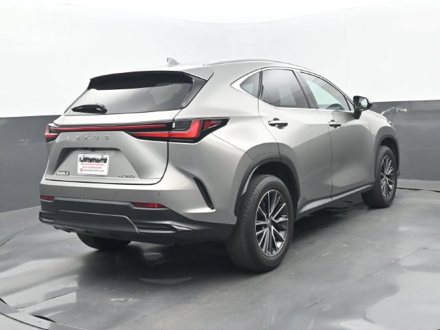Used 2025 Lexus NX 250 FWD w/ Accessory Package (Z1) image 6
