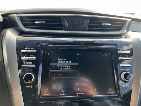 Used 2023 Nissan Murano SV image 43