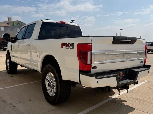 Used 2022 Ford F250 Limited AWD/4WD image 7
